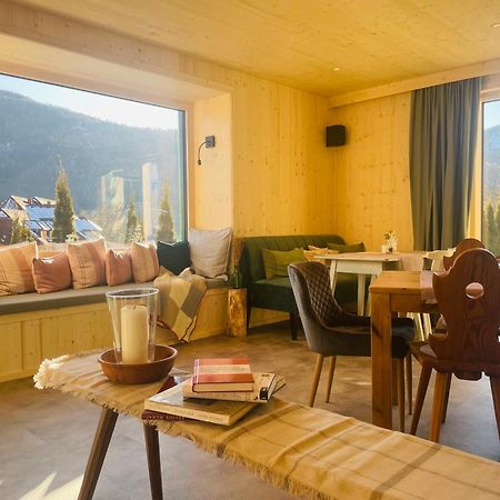 Pension Geissler-Reicher Oberwoelz Stadt エクステリア 写真