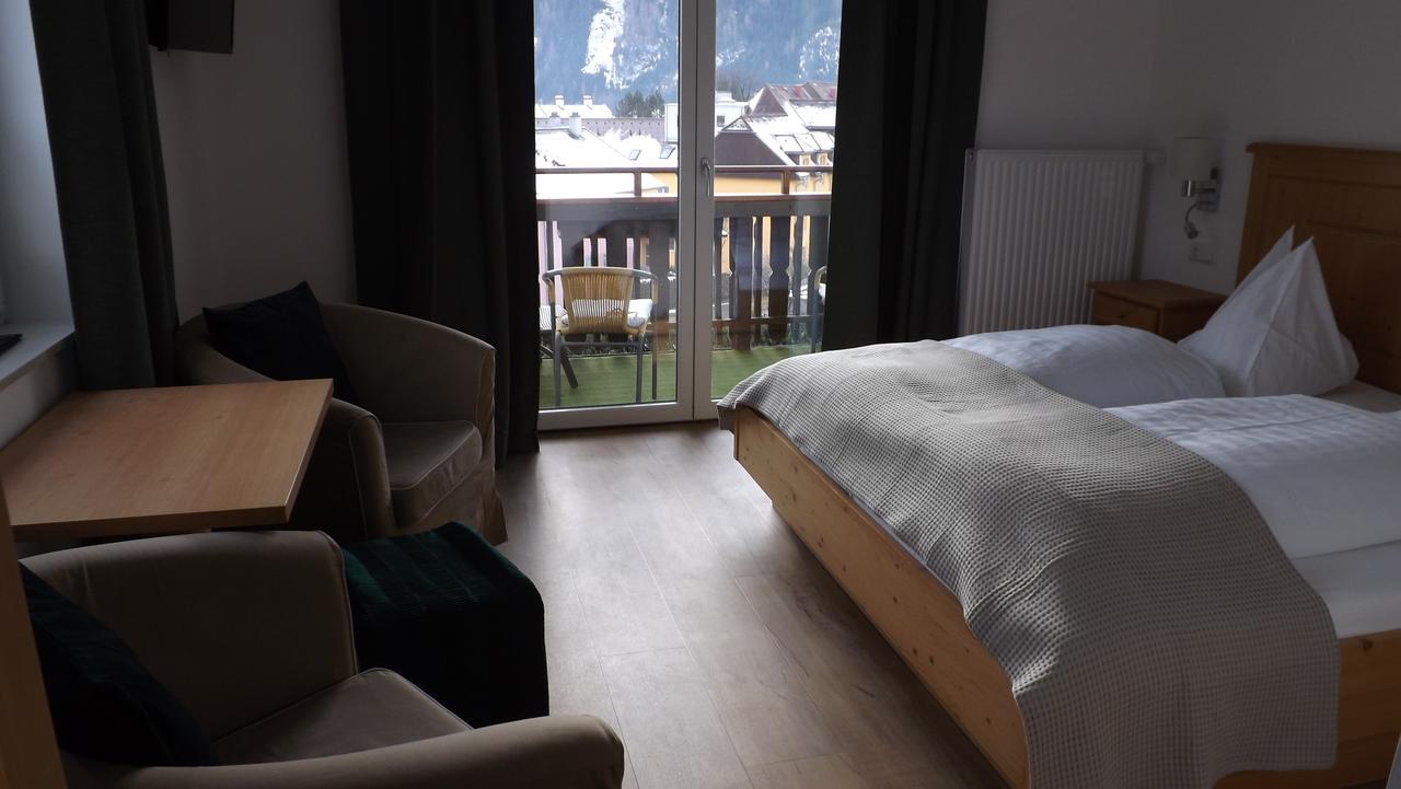 Pension Geissler-Reicher Oberwoelz Stadt エクステリア 写真